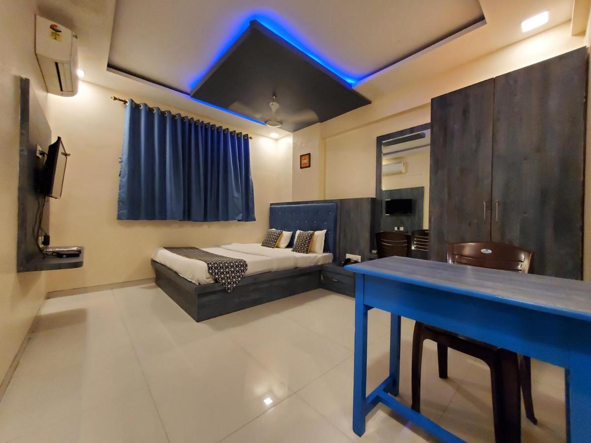 Hotel Mari Aai Residency Navi Mumbai Extérieur photo