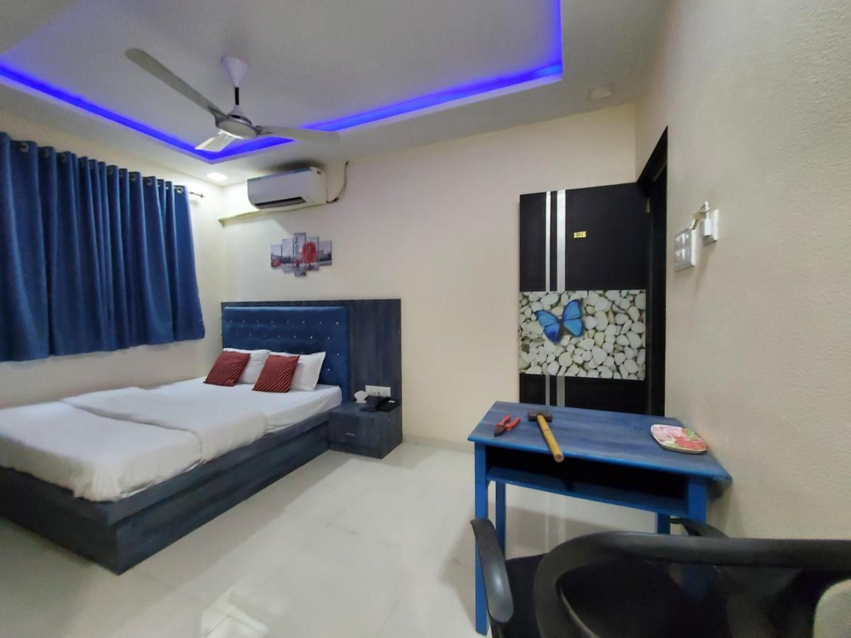 Hotel Mari Aai Residency Navi Mumbai Extérieur photo