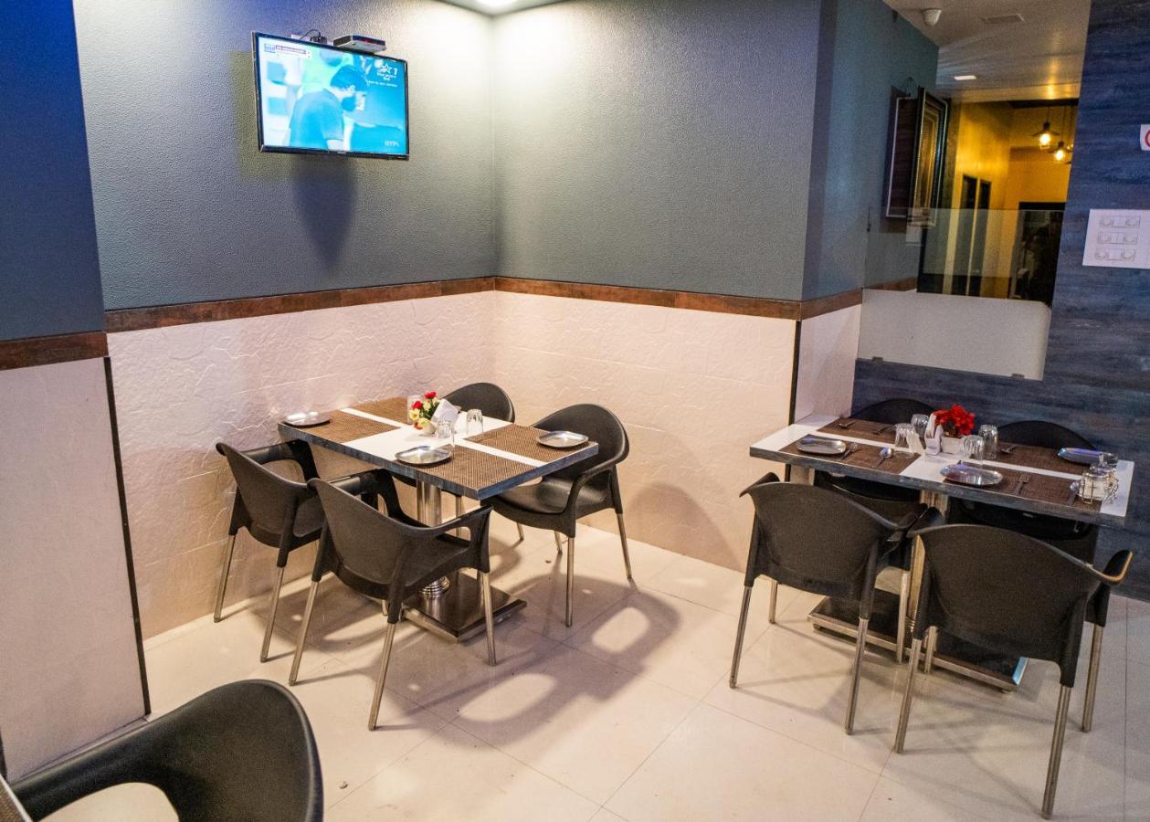 Hotel Mari Aai Residency Navi Mumbai Extérieur photo