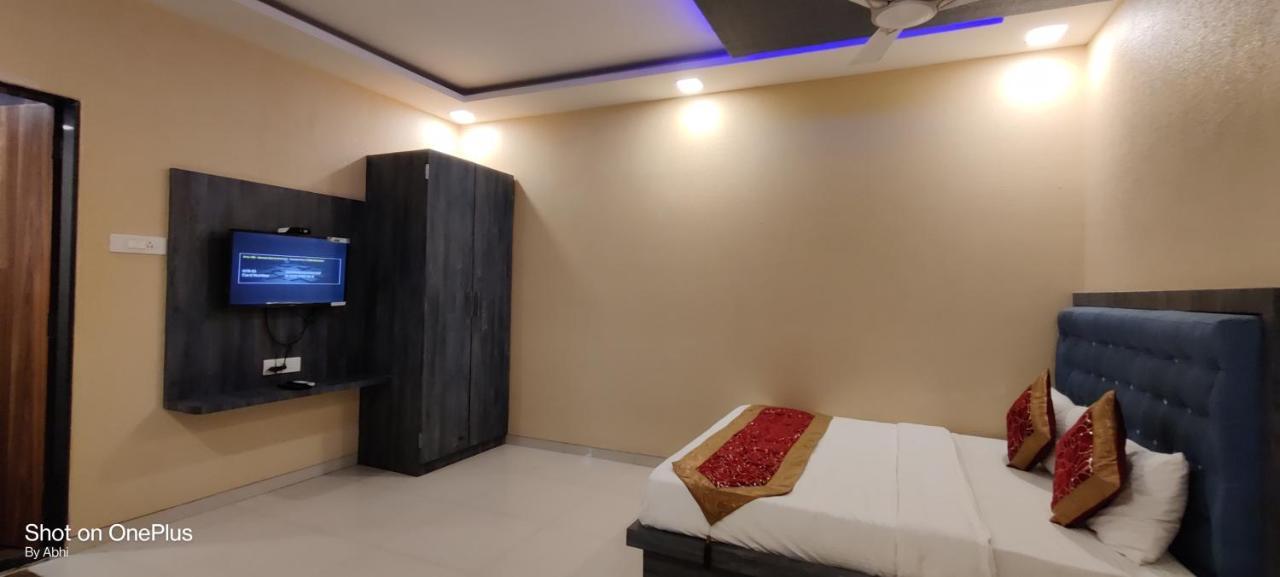 Hotel Mari Aai Residency Navi Mumbai Extérieur photo