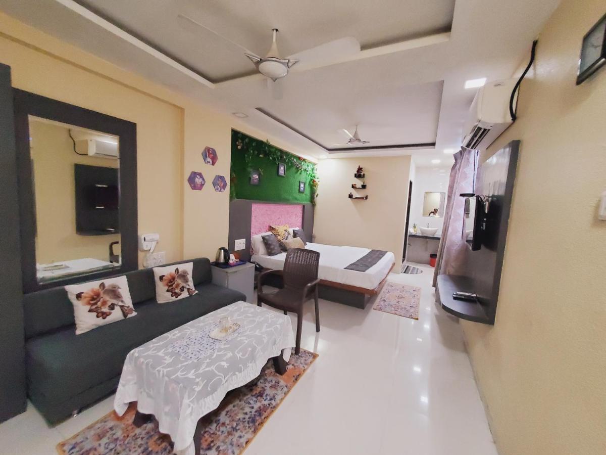 Hotel Mari Aai Residency Navi Mumbai Extérieur photo
