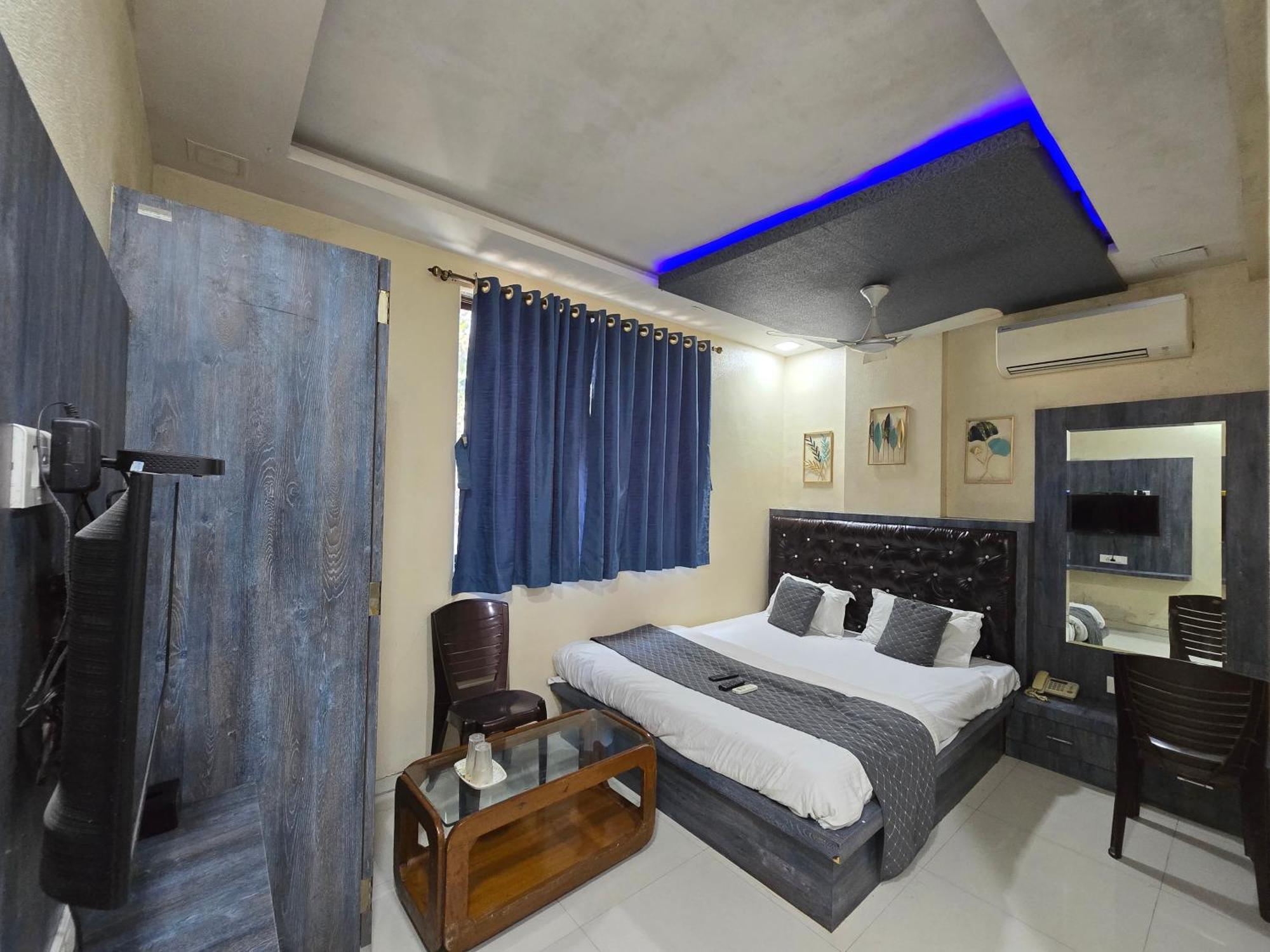 Hotel Mari Aai Residency Navi Mumbai Chambre photo