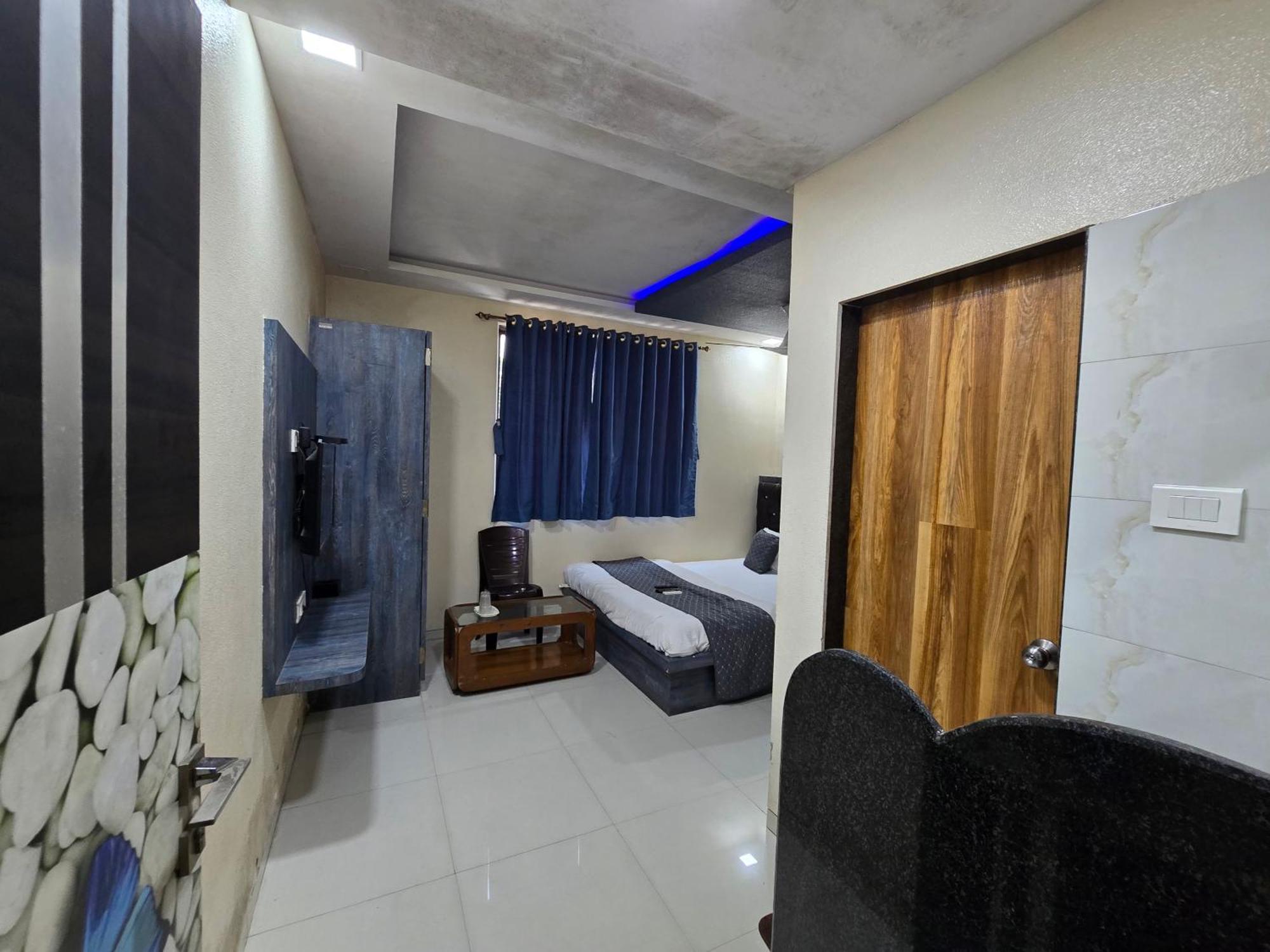 Hotel Mari Aai Residency Navi Mumbai Chambre photo